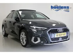 Grijs Gebruikt 2021 Audi A3 Business Sedan | € 23.743 (Eerlijke prijs)