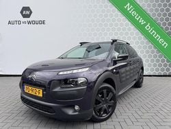 Paars, metallic lak Gebruikt 2017 Citroën C4 Cactus Business Class Hatchback | € 4.950 (Goede deal)