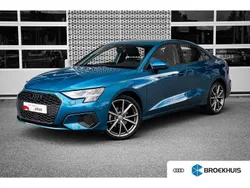 Blauw Gebruikt 2022 Audi A3 Proline Sedan | € 26.900 (Goede deal)