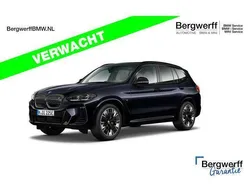 Zwart Gebruikt 2023 BMW iX3 Executive SUV | € 47.875 (Goede deal)