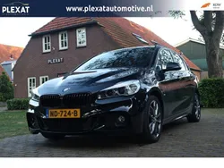 Zwart Gebruikt 2016 BMW 225 Active Tourer Executive MPV | € 18.945 (Iets duurder)