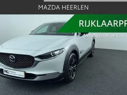 Ceramic metallic (licht wit) Gebruikt 2024 Mazda CX-30 Homura-Line SUV | € 35.895