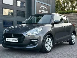 Grijs Gebruikt 2017 Suzuki Swift Hatchback | € 10.950 (Goede deal)