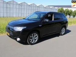 Zwart Gebruikt 2013 Mitsubishi Outlander Intense+ SUV | € 9.900 (Eerlijke prijs)