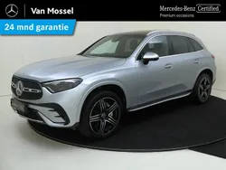 Grijs Gebruikt 2023 Mercedes GLC300e AMG line SUV | € 61.945 (Eerlijke prijs)