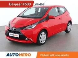 Rood Gebruikt 2014 Toyota Aygo X-play Hatchback | € 9.049 (Super prijs)