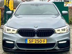 Grijs Gebruikt 2018 BMW 520 M Sport Sedan | € 21.950