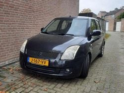 Zwart Gebruikt 2009 Suzuki Swift Hatchback | € 2.300 (Goede deal)