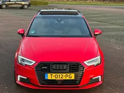 Rood Gebruikt 2018 Audi A3 e-tron Hatchback | € 23.900 (Iets duurder)