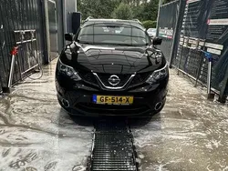 Zwart Gebruikt 2015 Nissan Qashqai Tekna SUV | € 10.000 (Goede deal)