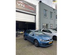 Blauw Gebruikt 2015 VW Golf VII Comfortline Hatchback | € 12.950 (Duur)