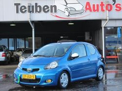 Blauw Gebruikt 2009 Toyota Aygo Hatchback | € 2.895 (Super prijs)