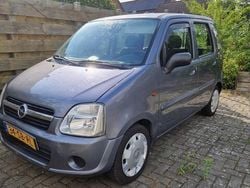 Grijs Gebruikt 2005 Opel Agila Hatchback | € 1.250 (Eerlijke prijs)