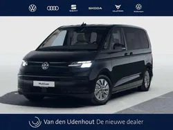 Zwart, metallic lak Nieuw 2025 VW T7 Van | € 67.999