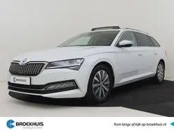 Wit, metallic lak Gebruikt 2021 Skoda Superb Business Line Stationwagen | € 27.800 (Eerlijke prijs)