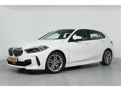Wit Gebruikt 2022 BMW 118 M Sport Hatchback | € 25.400 (Eerlijke prijs)