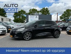 Zwart Gebruikt 2014 Renault Clio IV Expression Hatchback | € 5.450 (Eerlijke prijs)