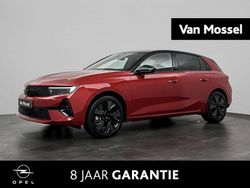 Rood Nieuw 2025 Opel Astra Hatchback | € 42.749 (Iets duurder)