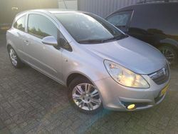 Grijs Gebruikt 2007 Opel Corsa Business Hatchback | € 1.750 (Iets duurder)