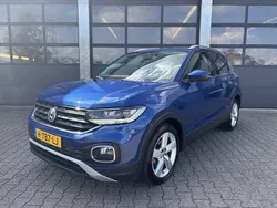 Blauw Gebruikt 2020 VW T-Cross Style SUV | € 20.835 (Eerlijke prijs)