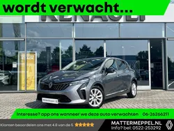 Gris schiste kqg (grijs metallic) Gebruikt 2024 Renault Clio V Evolution Hatchback | € 18.950 (Eerlijke prijs)