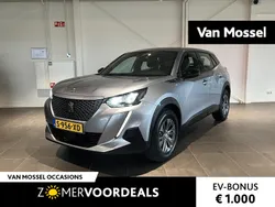 Grijs Gebruikt 2023 Peugeot e-2008 Active SUV | € 20.940 (Goede deal)