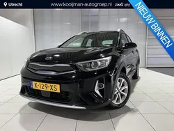 Zwart Gebruikt 2021 Kia Stonic SUV | € 15.450 (Eerlijke prijs)