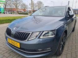 Grijs Gebruikt 2018 Skoda Octavia Style Stationwagen | € 12.749 (Eerlijke prijs)