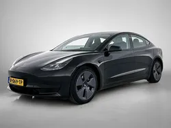 Hatchback Gebruikt 2022 Tesla Model 3 Standard Range Sedan | € 26.885 (Super prijs)