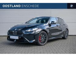 Zwart Gebruikt 2025 BMW 120 Comfort Edition Hatchback | € 45.000 (Eerlijke prijs)