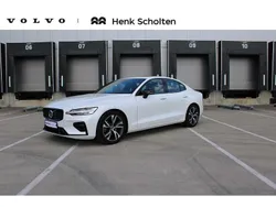 Gebruikt 2019 Volvo S60 R-Design Sedan | € 33.950 (Goede deal)