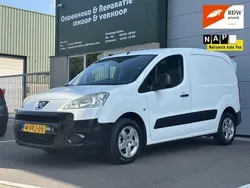 Wit Gebruikt 2010 Peugeot Partner MPV | € 2.750 (Eerlijke prijs)