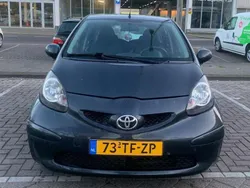 Grijs Gebruikt 2006 Toyota Aygo Hatchback | € 1.800 (Eerlijke prijs)