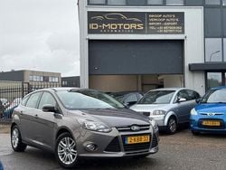 Bruin Gebruikt 2013 Ford Focus Titanium Hatchback | € 3.950 (Goede deal)