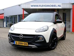 Wit Gebruikt 2015 Opel Adam Rocks Hatchback | € 9.450 (Eerlijke prijs)