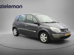 Grijs Gebruikt 2006 Renault Scénic II Privilege MPV | € 3.345 (Eerlijke prijs)