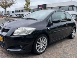 Zwart Gebruikt 2010 Toyota Auris Hatchback | € 3.990 (Eerlijke prijs)