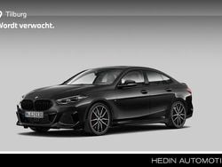 Zwart Gebruikt 2022 BMW M235 Executive Coupé | € 43.880 (Eerlijke prijs)