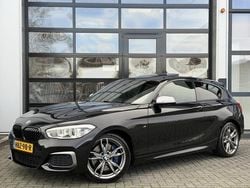 Zwart Gebruikt 2017 BMW M140 Executive Hatchback | € 22.995 (Eerlijke prijs)