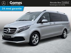 Zilver Gebruikt 2023 Mercedes V220 MPV | € 49.950 (Super prijs)