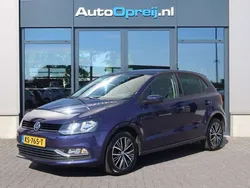 Blauw, metallic lak Gebruikt 2016 VW Polo Hatchback | € 11.245 (Iets duurder)