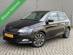Zwart Gebruikt 2015 Skoda Fabia Style Hatchback | € 6.495 (Eerlijke prijs)
