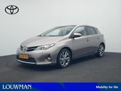 Bruin Gebruikt 2013 Toyota Auris Hybrid Hatchback | € 11.980 (Iets duurder)