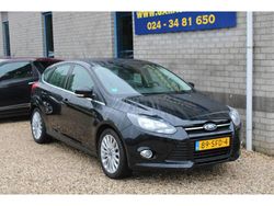 Zwart Gebruikt 2011 Ford Focus Hatchback | € 8.890 (Iets duurder)