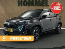 Zwart Nieuw 2025 Toyota Yaris Cross SUV | € 31.750