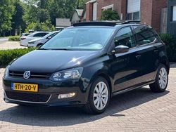 Zwart Gebruikt 2011 VW Polo Highline Hatchback | € 9.499 (Eerlijke prijs)