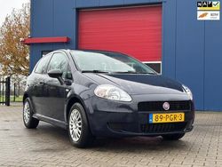 Blauw Gebruikt 2011 Fiat Grande Punto Hatchback | € 1.750 (Eerlijke prijs)