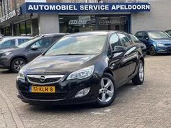 Zwart, metallic lak Gebruikt 2010 Opel Astra Edition Hatchback | € 2.450 (Eerlijke prijs)