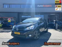 Zwart Gebruikt 2017 Toyota Verso Skyview Edition MPV | € 17.950 (Eerlijke prijs)