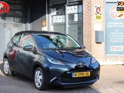 Grijs Gebruikt 2017 Toyota Aygo Sport Hatchback | € 8.750 (Eerlijke prijs)